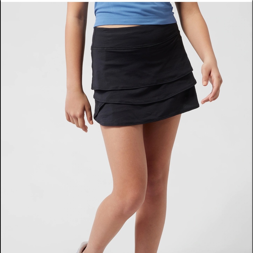 girls black Athleta Girl tennis skort size : L/12